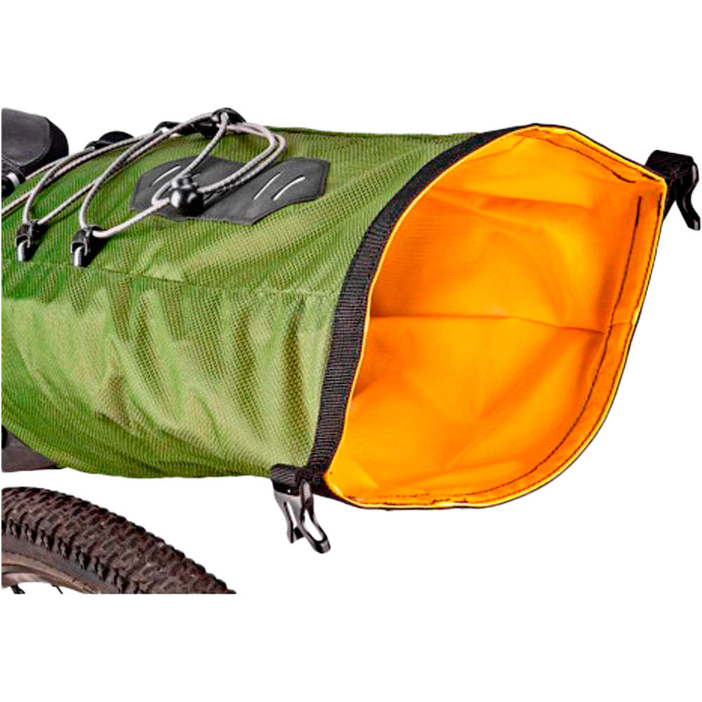 Columbus Outdoor bolsas bicicleta Columbus Outdoor DRY SADDLE BAG 11lt 01 Columbus Outdoor bolsas bicicleta Columbus Outdoor DRY SADDLE BAG 11lt 01