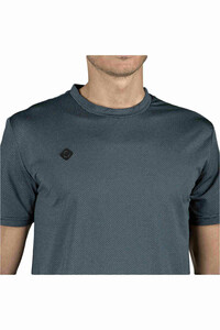 Izas camiseta manga corta hombre Izas FERRUM vista trasera Izas camiseta manga corta hombre Izas FERRUM vista trasera