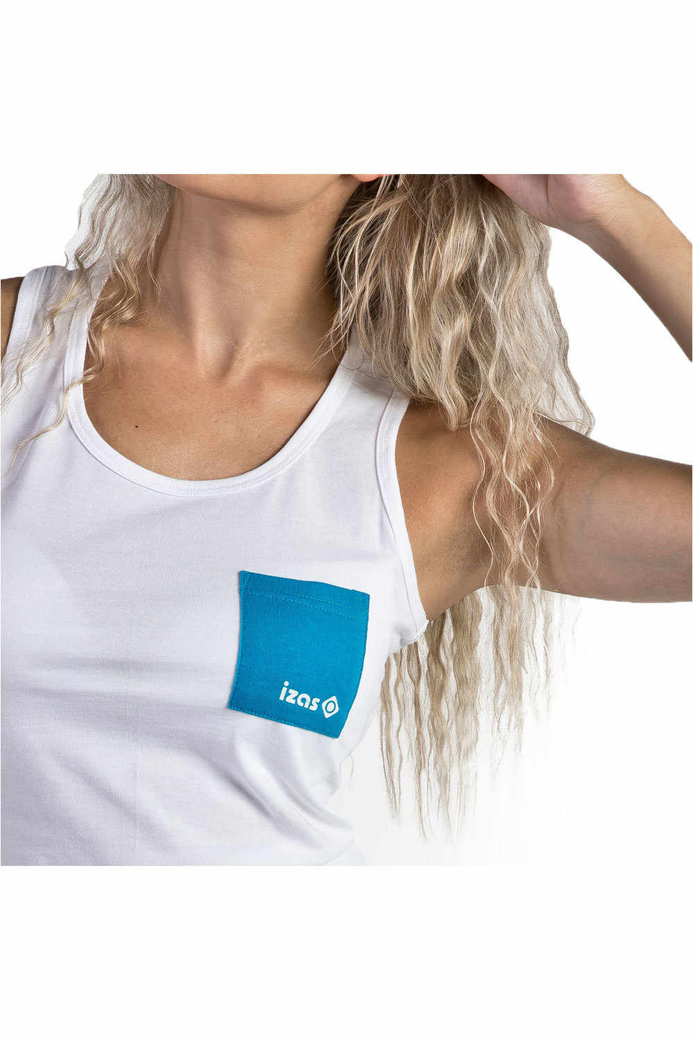 Izas camiseta tirantes mujer Izas ARASANZ vista detalle Izas camiseta tirantes mujer Izas ARASANZ vista detalle