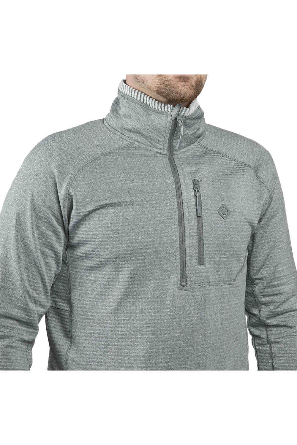 Izas forro polar hombre Izas LECINA M vista detalle Izas forro polar hombre Izas LECINA M vista detalle