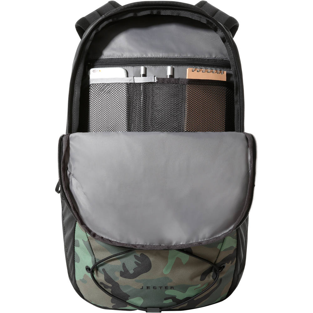 The North Face mochila deporte The North Face JESTER 02 The North Face mochila deporte The North Face JESTER 02
