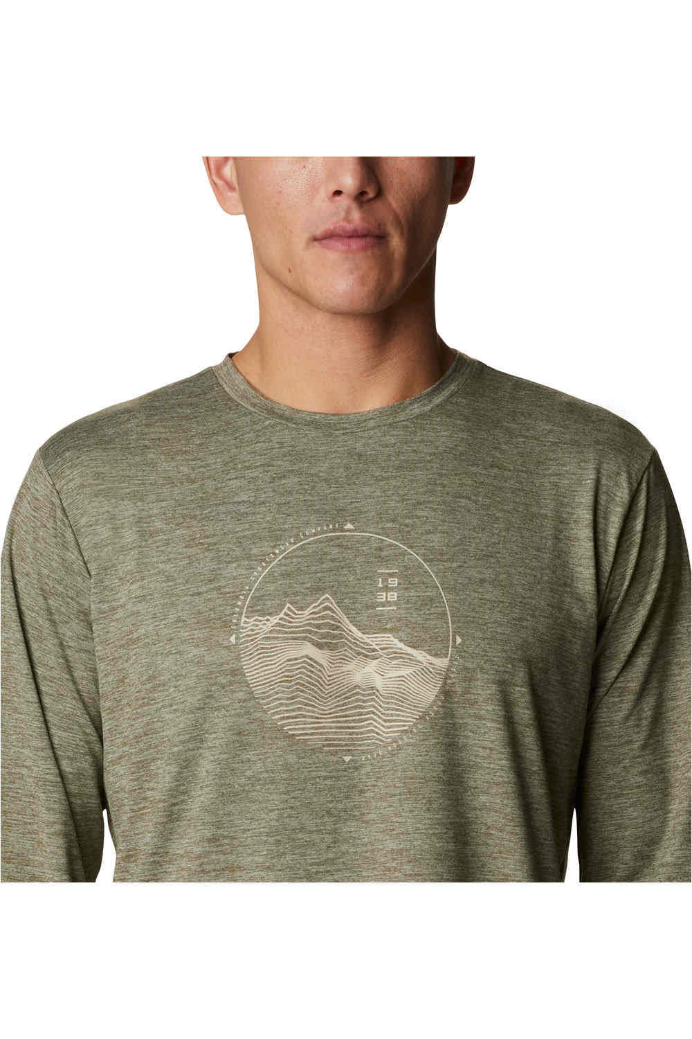 Columbia camiseta montaña manga larga hombre Columbia Tech Trail Graphic Long Sleeve vista trasera Columbia camiseta montaña manga larga hombre Columbia Tech Trail Graphic Long Sleeve vista trasera