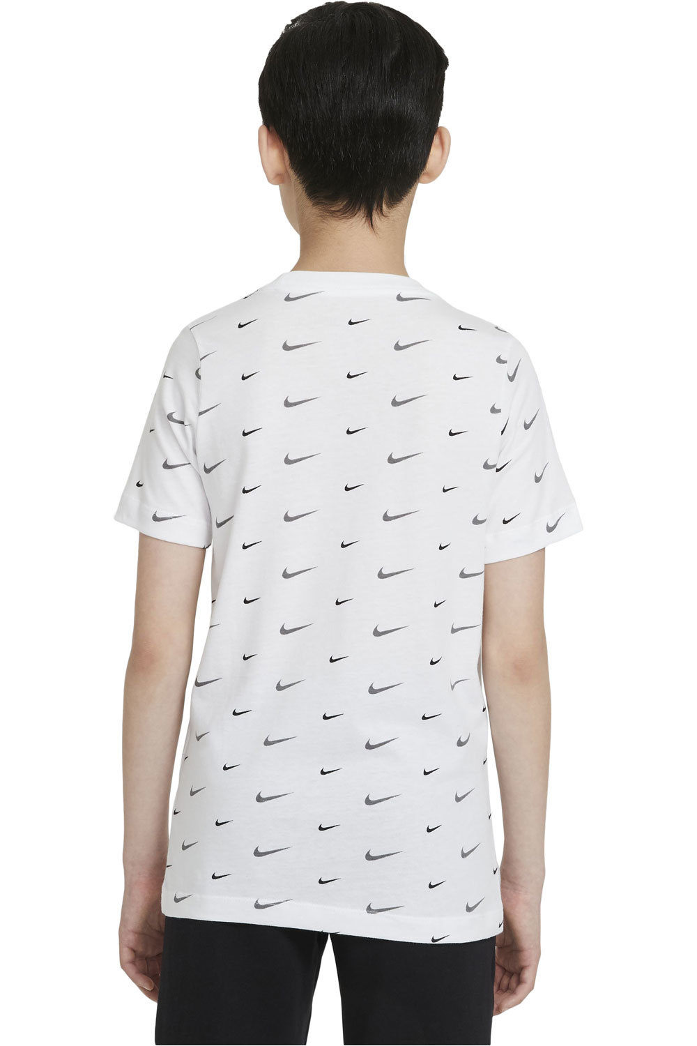 Nike camiseta manga corta niño Nike B NSW TEE SWOOSH AOP vista trasera Nike camiseta manga corta niño Nike B NSW TEE SWOOSH AOP vista trasera