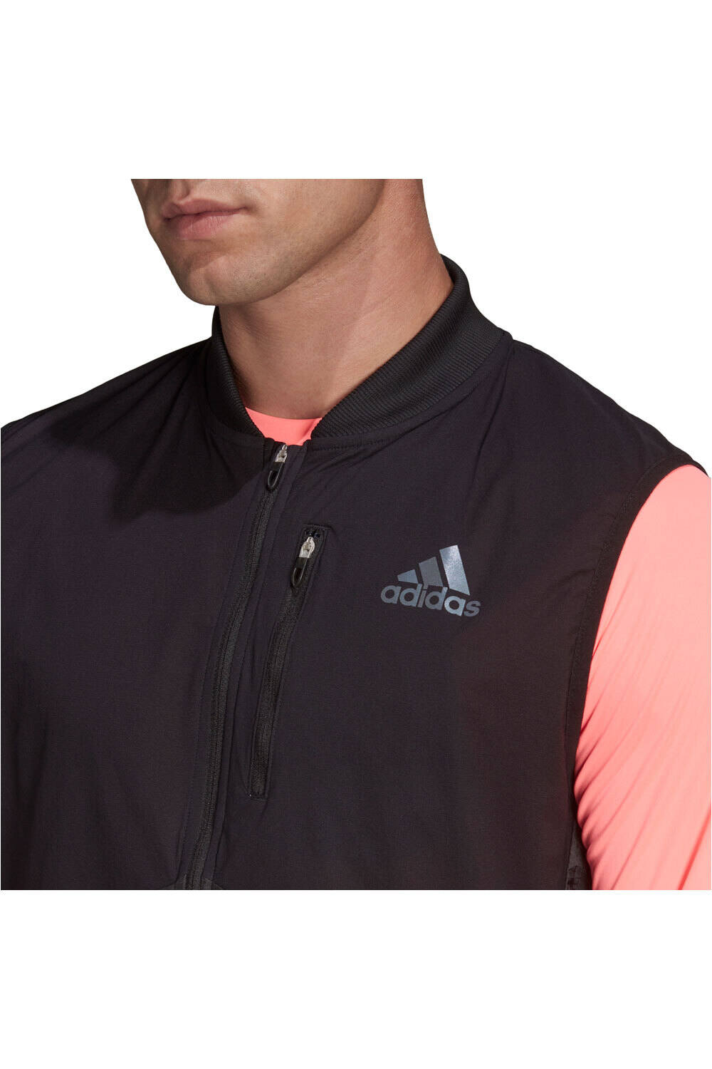 adidas CHAQUETA RUNNING HOMBRE ADIZERO VEST vista detalle adidas CHAQUETA RUNNING HOMBRE ADIZERO VEST vista detalle
