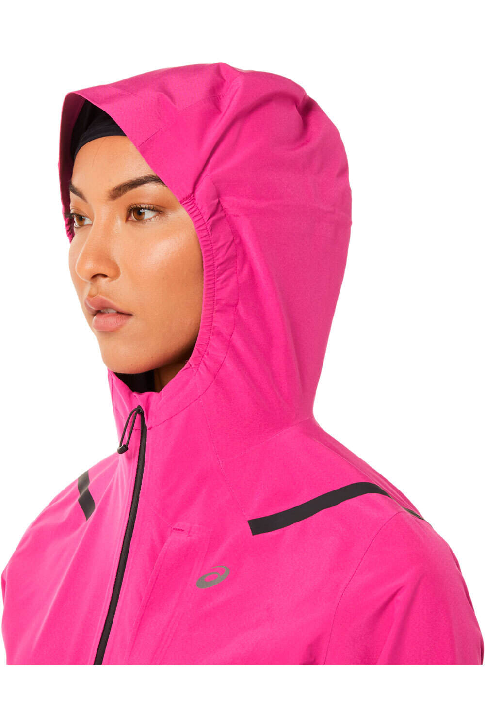 Asics CHAQUETA RUNNING MUJER Asics ACCELERATE WATERPROOF 2.0 JACKET vista trasera Asics CHAQUETA RUNNING MUJER Asics ACCELERATE WATERPROOF 2.0 JACKET vista trasera