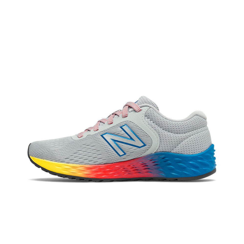 New Balance zapatilla running niño New Balance Arishi v2 vista trasera New Balance zapatilla running niño New Balance Arishi v2 vista trasera