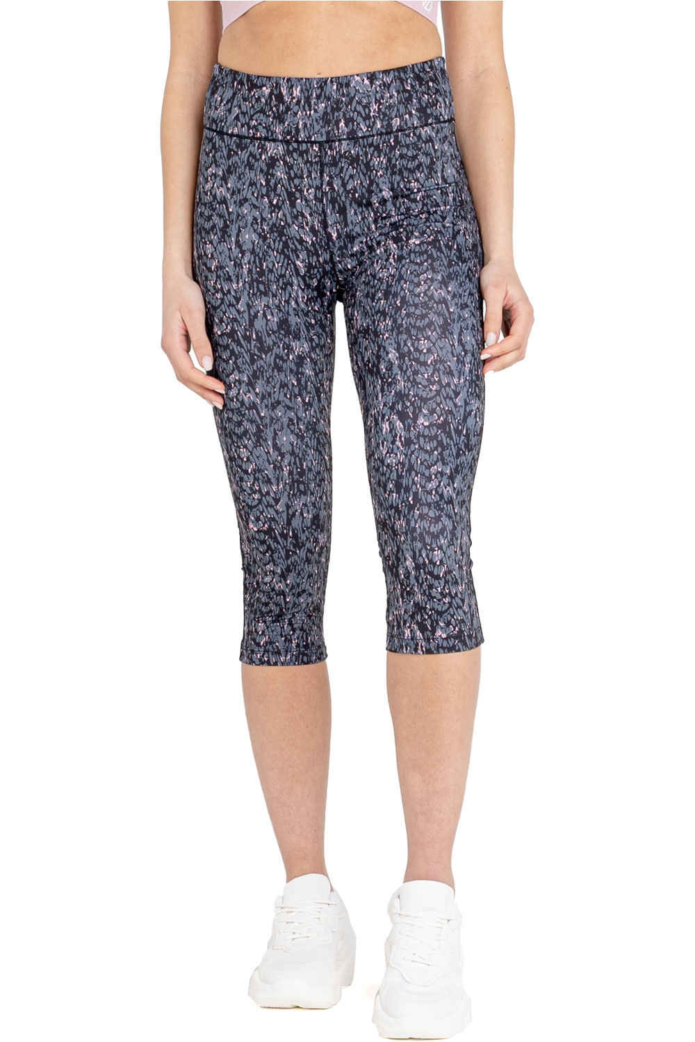 Dare2b mallas trail running largas mujer Dare2b Influential 3/4 vista frontal Dare2b mallas trail running largas mujer Dare2b Influential 3/4 vista frontal