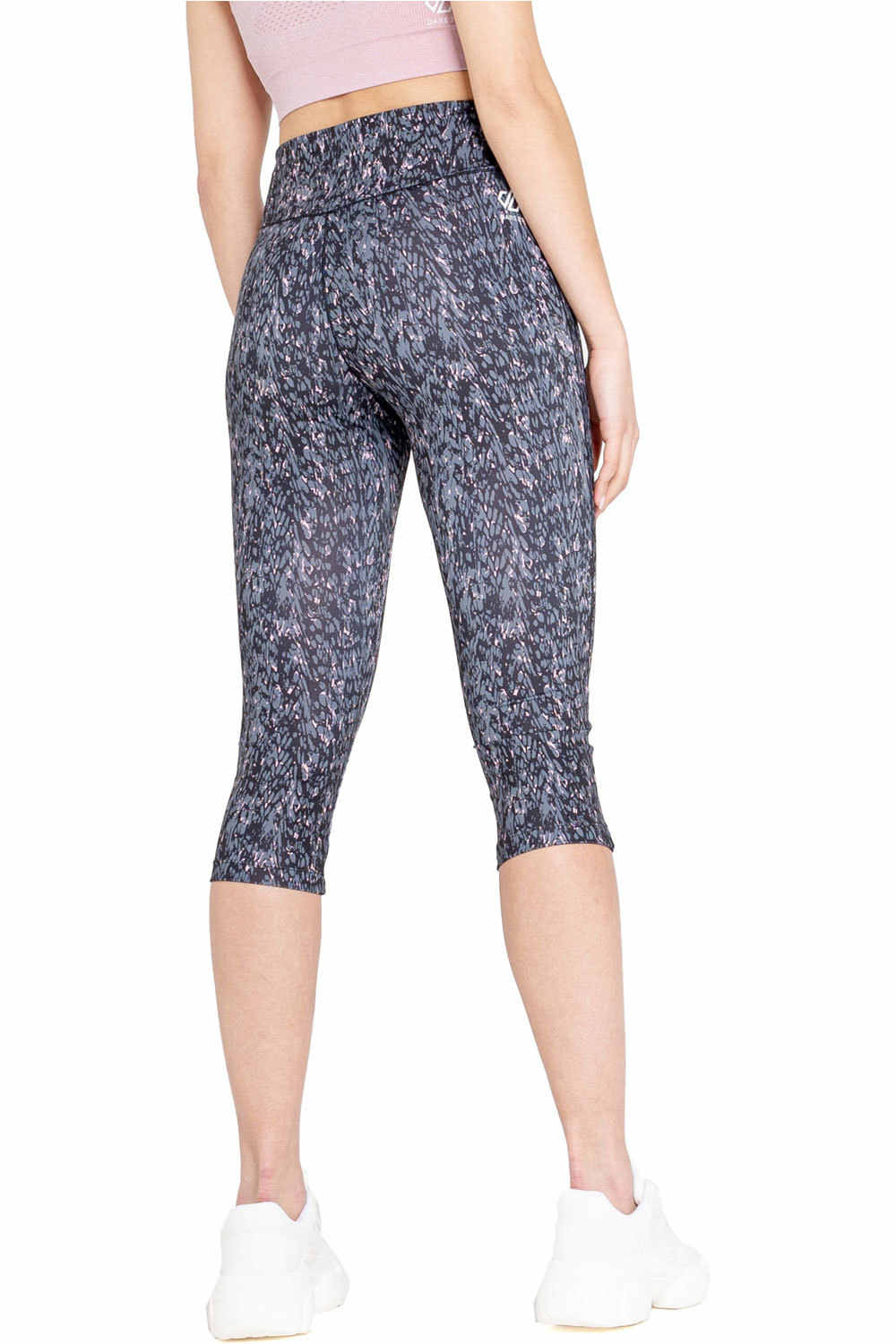 Dare2b mallas trail running largas mujer Dare2b Influential 3/4 vista trasera Dare2b mallas trail running largas mujer Dare2b Influential 3/4 vista trasera