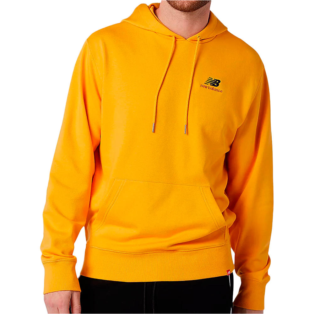 New Balance sudadera hombre New Balance NB Essentials Embriodered Hoodie vista frontal New Balance sudadera hombre New Balance NB Essentials Embriodered Hoodie vista frontal