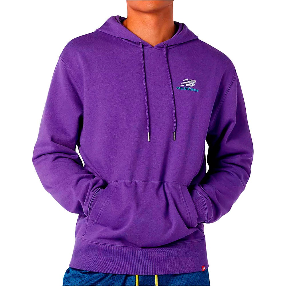New Balance sudadera hombre New Balance NB Essentials Embriodered Hoodie vista detalle New Balance sudadera hombre New Balance NB Essentials Embriodered Hoodie vista detalle