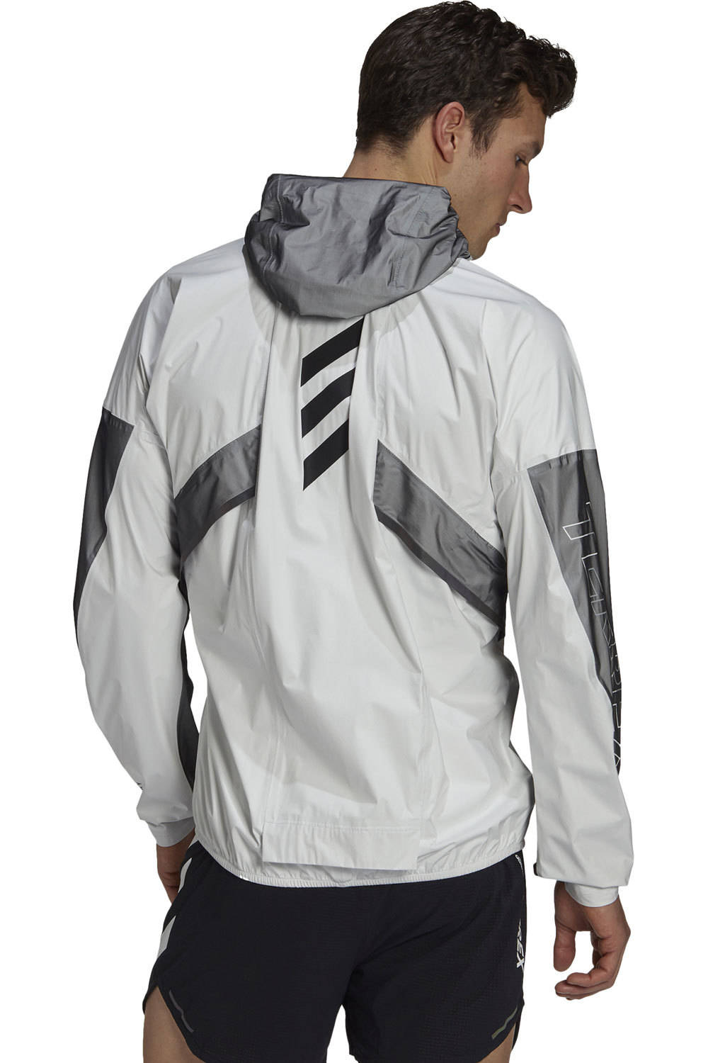 adidas chaqueta impermeable hombre Adidas AGR PRO RAIN J vista trasera adidas chaqueta impermeable hombre Adidas AGR PRO RAIN J vista trasera