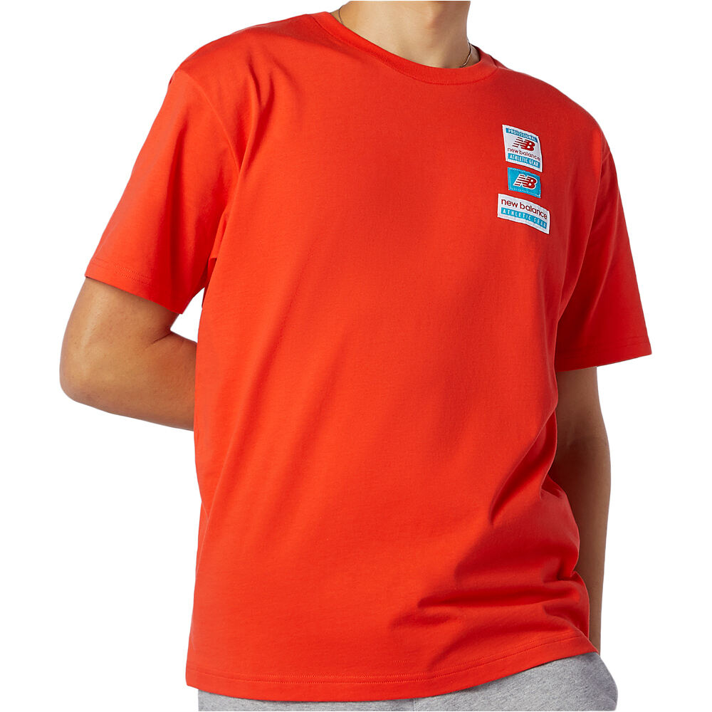 New Balance camiseta manga corta hombre New Balance NB Essentials Tag Tee vista frontal New Balance camiseta manga corta hombre New Balance NB Essentials Tag Tee vista frontal