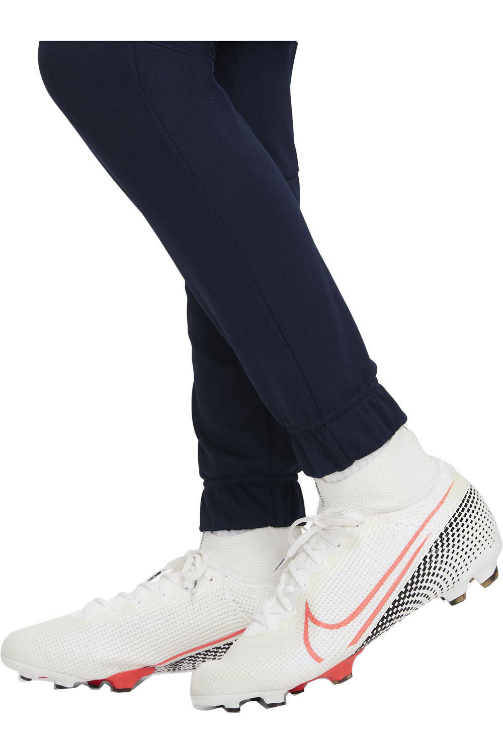 Nike pantalón niño Nike CR7 B NK DF PANT KPZ 04 Nike pantalón niño Nike CR7 B NK DF PANT KPZ 04