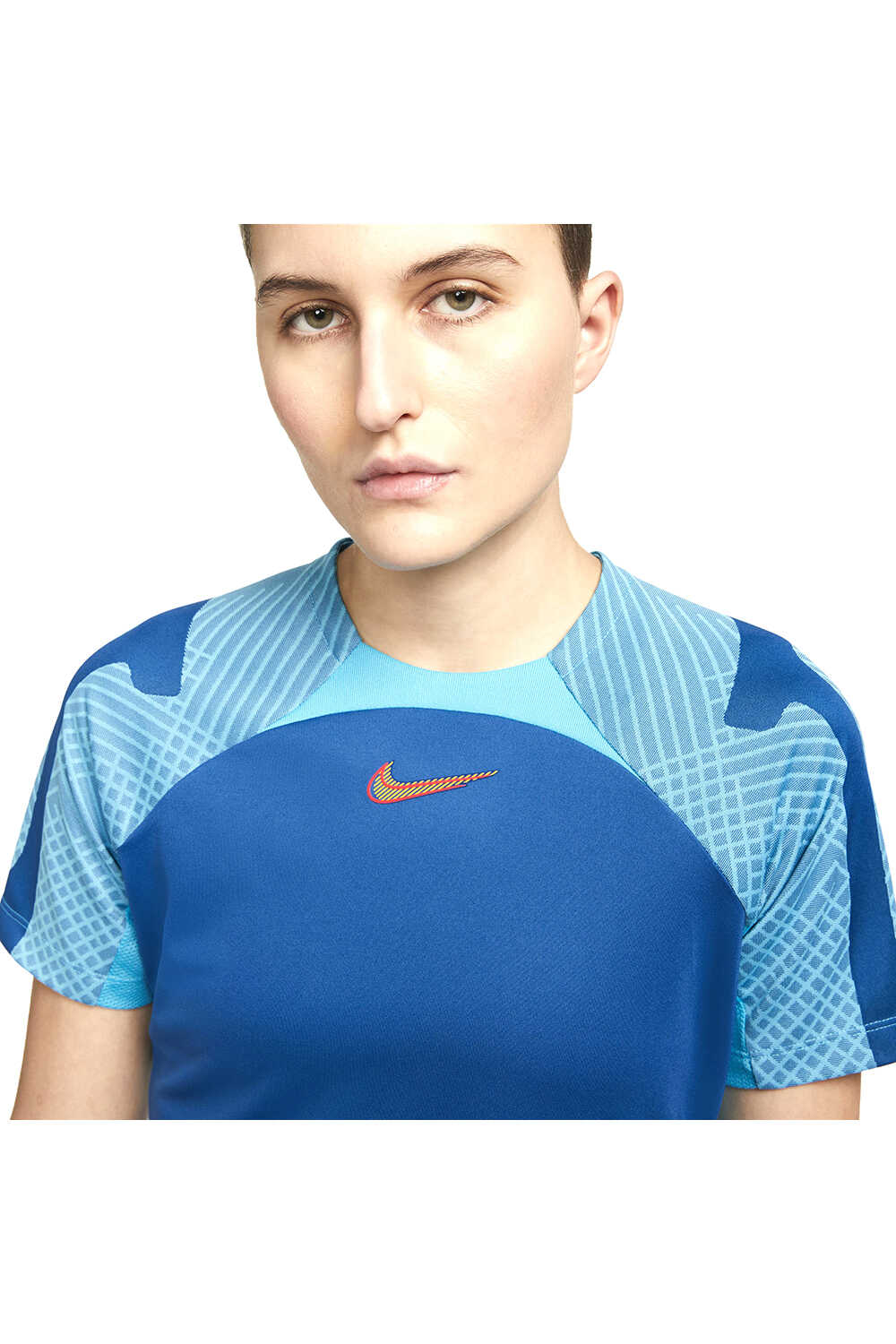 Nike camisetas fútbol manga corta Nike W NK DF STRK SS TOP K AZ vista detalle Nike camisetas fútbol manga corta Nike W NK DF STRK SS TOP K AZ vista detalle