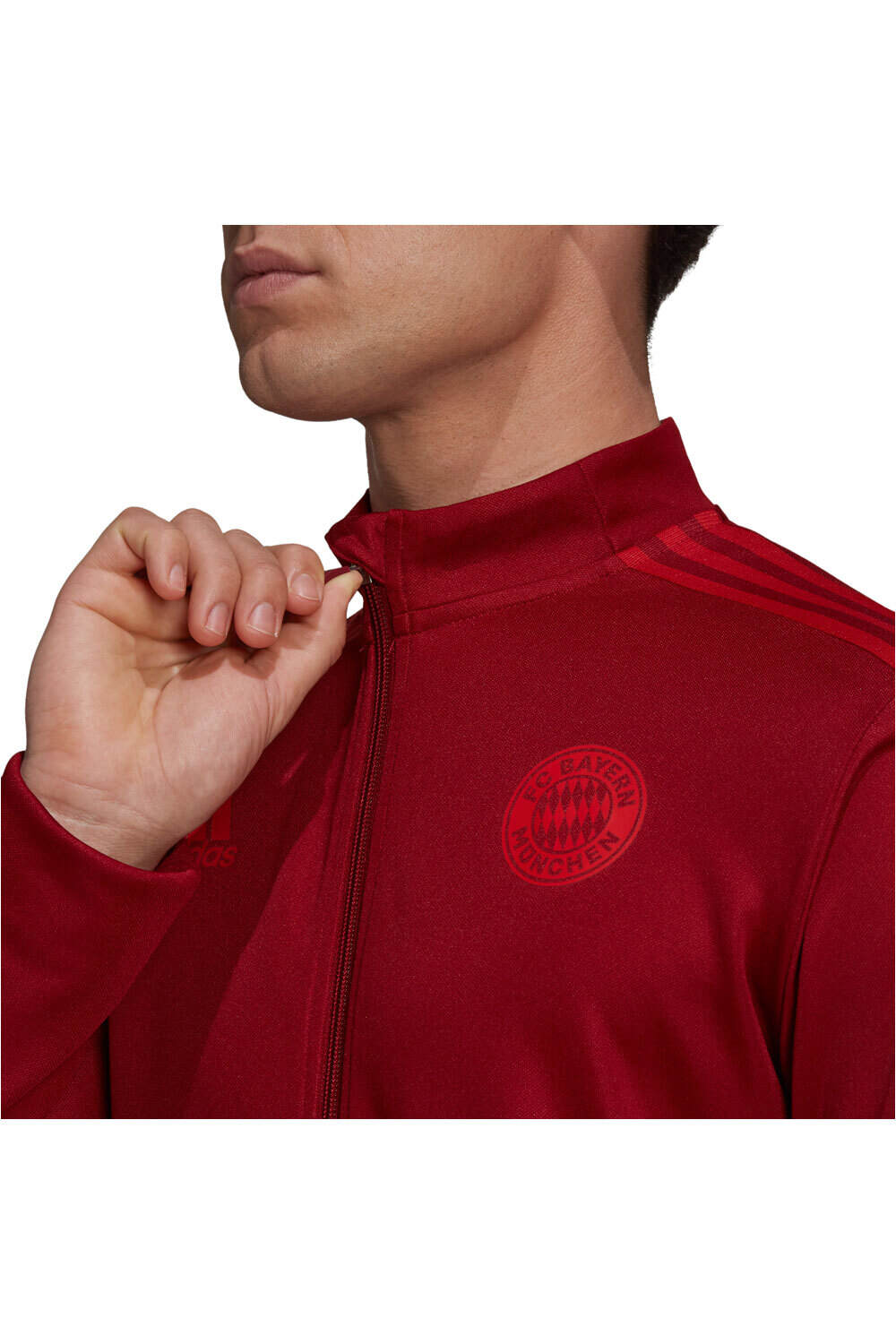 adidas sudadera entrenamiento fútbol Adidas B.MUNICH 22 TK JKT RO vista detalle adidas sudadera entrenamiento fútbol Adidas B.MUNICH 22 TK JKT RO vista detalle