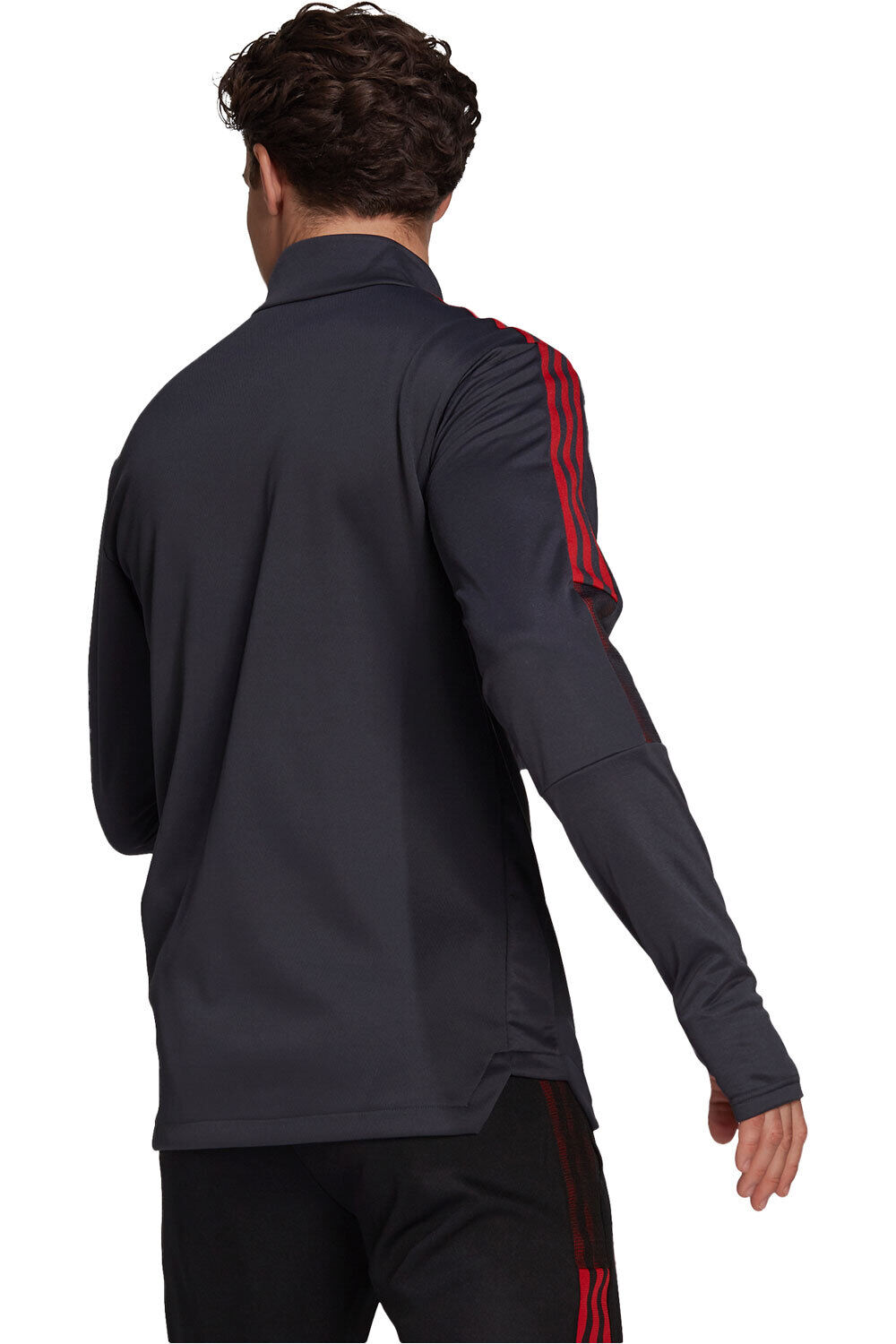 adidas camisetas fútbol manga larga Adidas B.MUNICH 22 WARM TOP vista trasera adidas camisetas fútbol manga larga Adidas B.MUNICH 22 WARM TOP vista trasera