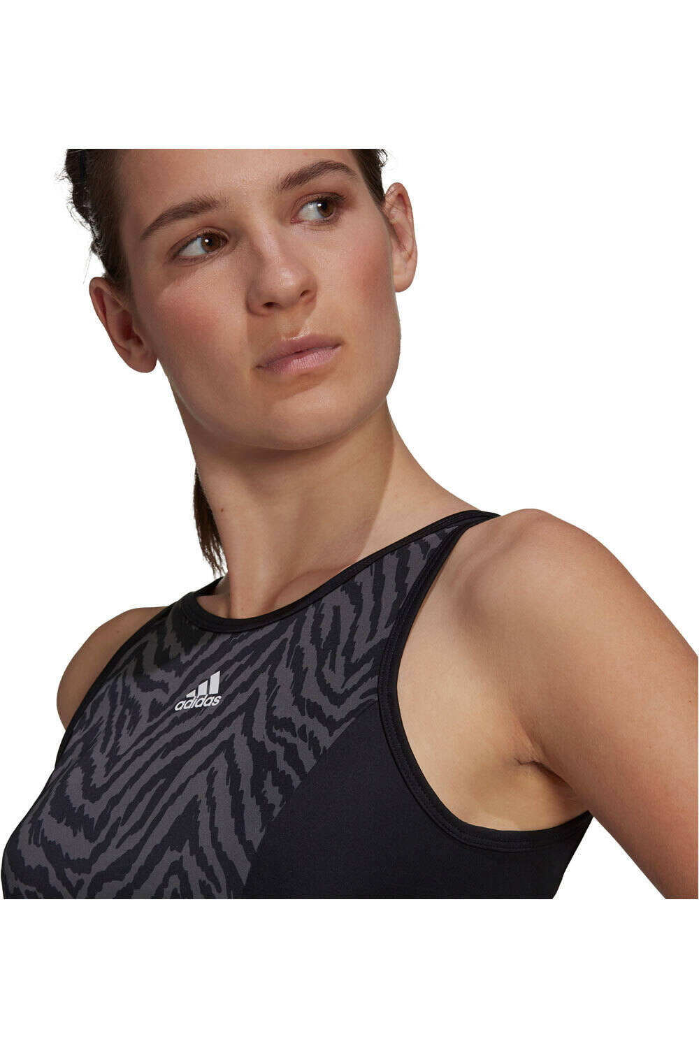 adidas camiseta tirantes mujer Adidas W ZBR CROP TP vista detalle adidas camiseta tirantes mujer Adidas W ZBR CROP TP vista detalle