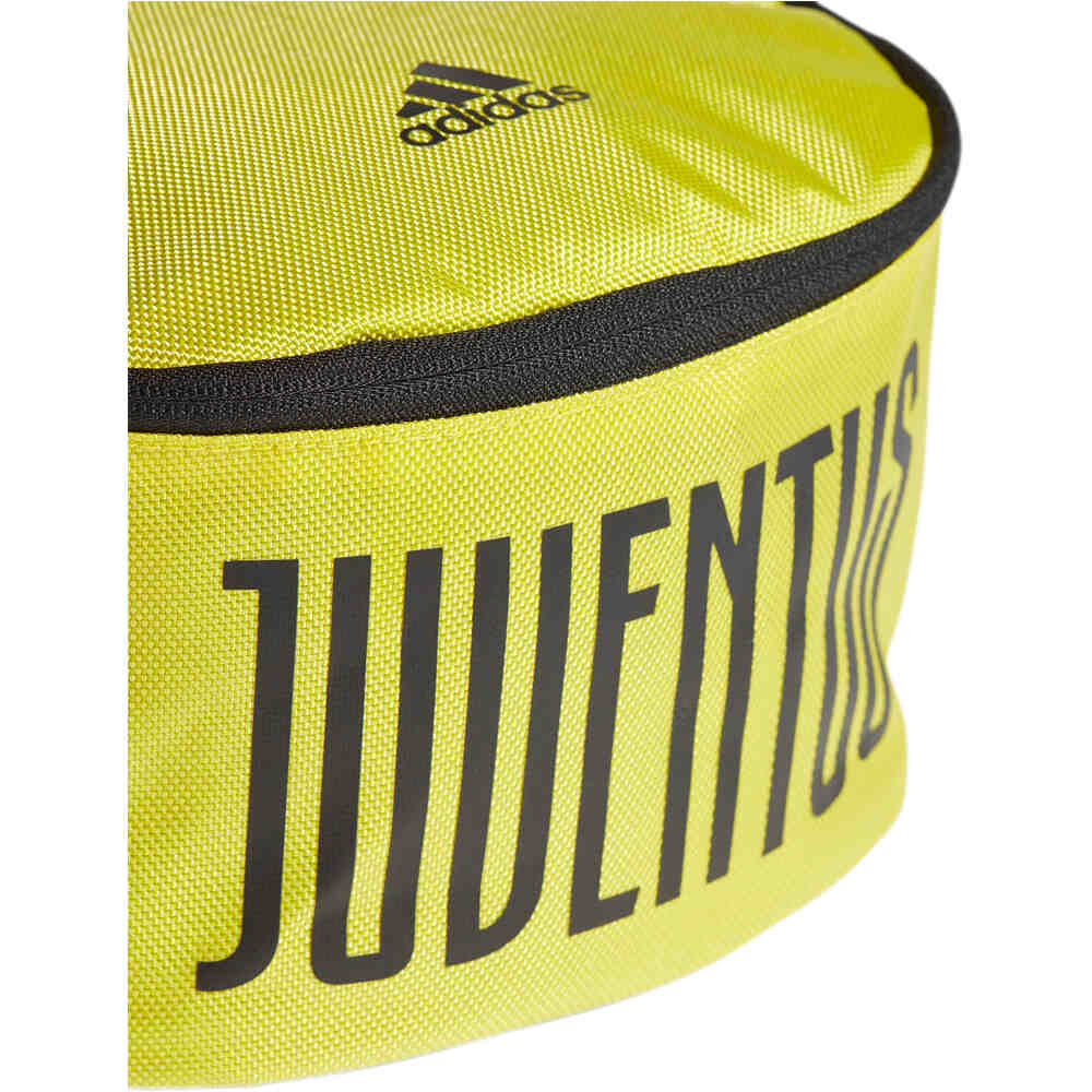 adidas neceser Adidas JUVE WASHKIT 03 adidas neceser Adidas JUVE WASHKIT 03