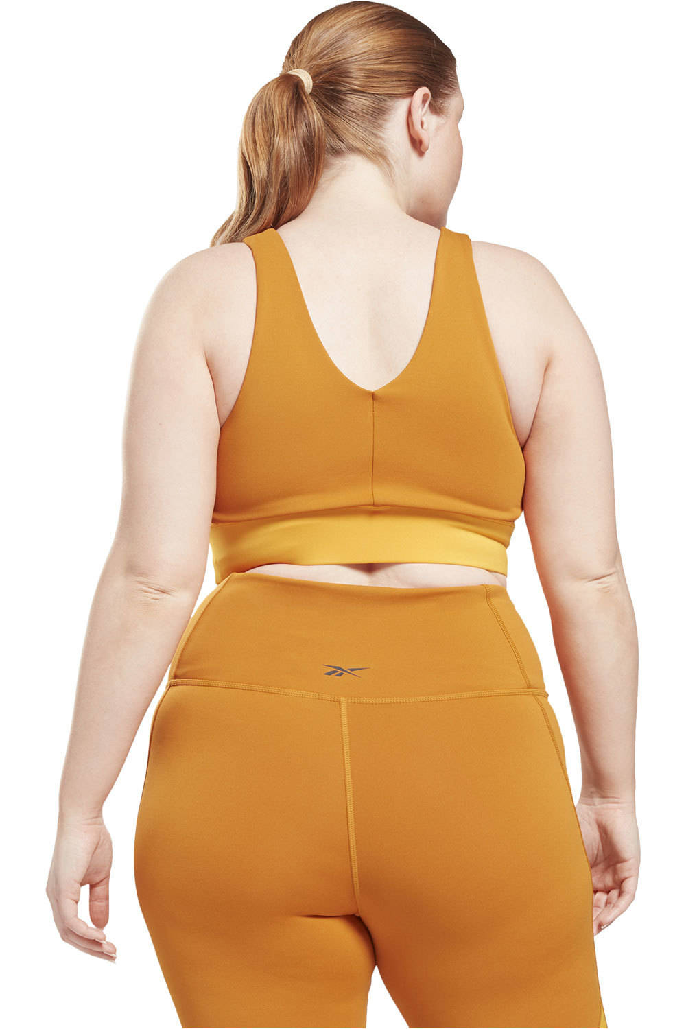 Reebok camiseta tirantes fitness mujer Reebok NEW BTS Crop IN vista trasera Reebok camiseta tirantes fitness mujer Reebok NEW BTS Crop IN vista trasera