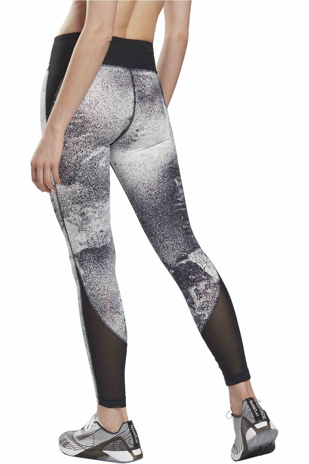 Reebok pantalones y mallas largas fitness mujer Reebok TS Lux Perform Tight-AOP NE vista trasera Reebok pantalones y mallas largas fitness mujer Reebok TS Lux Perform Tight-AOP NE vista trasera