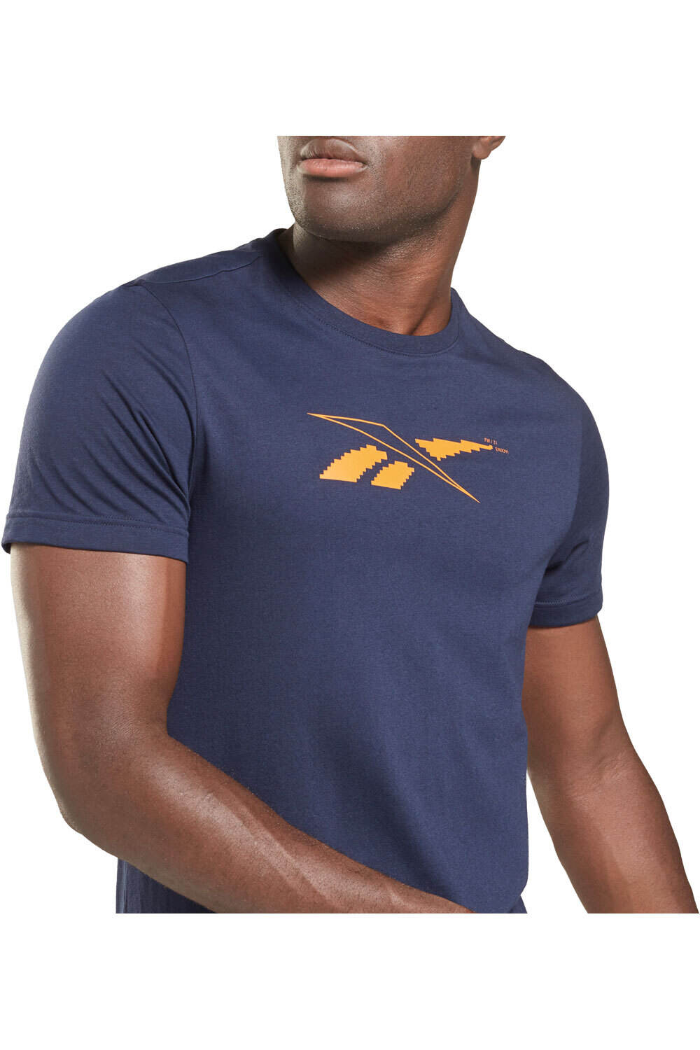 Reebok camiseta fitness hombre Reebok TS 60/40 Road Trip GR T vista detalle Reebok camiseta fitness hombre Reebok TS 60/40 Road Trip GR T vista detalle