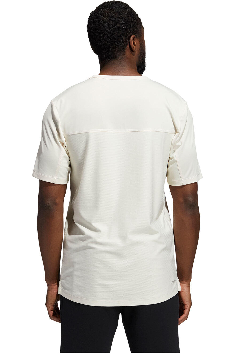adidas camiseta fitness hombre Adidas FB HYPE TEE vista trasera adidas camiseta fitness hombre Adidas FB HYPE TEE vista trasera