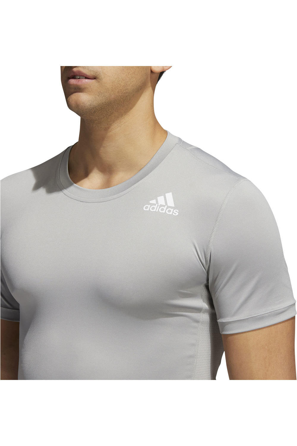 adidas camiseta fitness hombre Adidas TF SS vista detalle adidas camiseta fitness hombre Adidas TF SS vista detalle