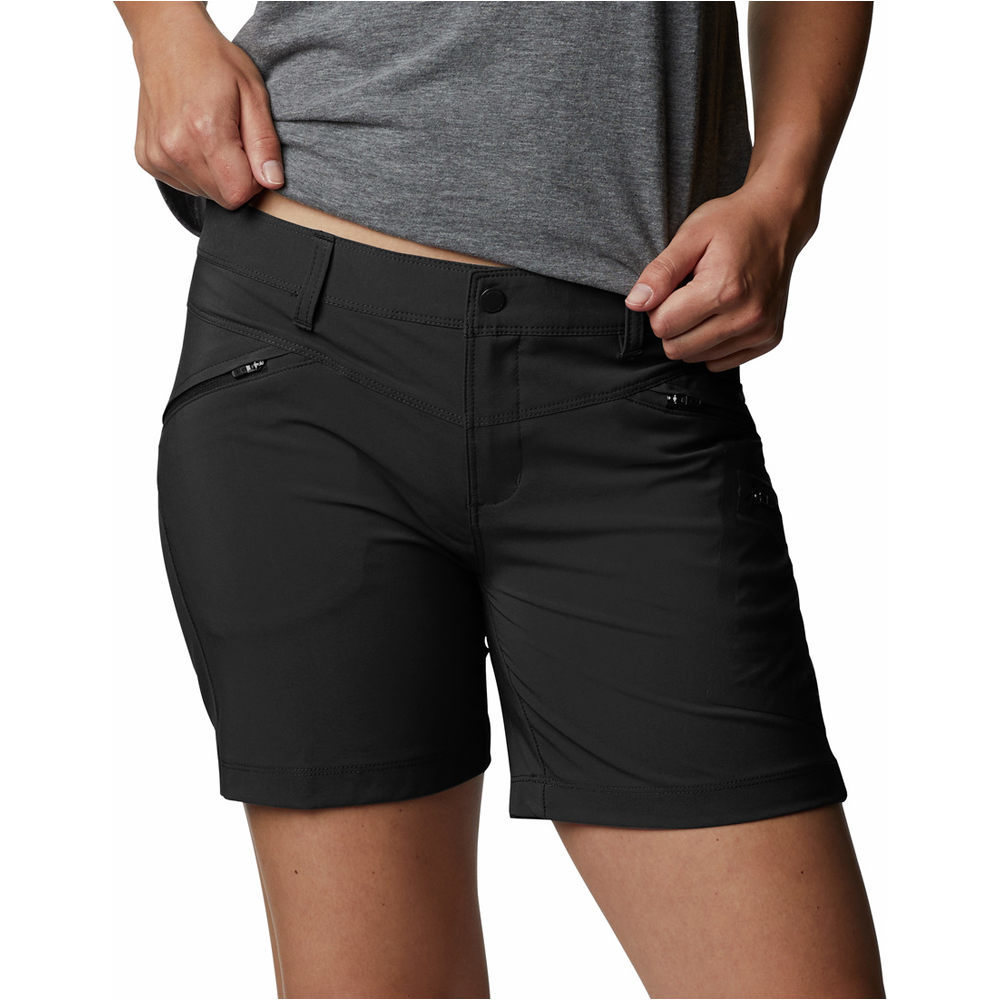 Columbia pantalón corto montaña mujer Peak to Point Short vista detalle Columbia pantalón corto montaña mujer Peak to Point Short vista detalle
