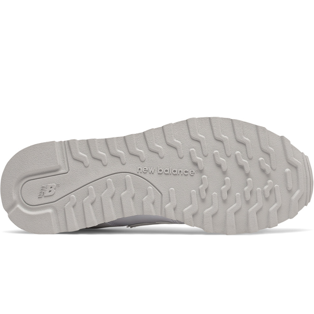 New Balance zapatilla moda mujer New Balance Classic 500v1 vista trasera New Balance zapatilla moda mujer New Balance Classic 500v1 vista trasera