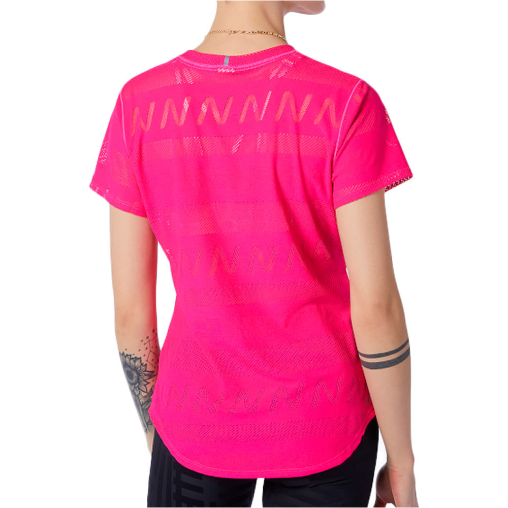 New Balance camiseta manga corta mujer New Balance Q Speed Jacquard Short Sleeve 03 New Balance camiseta manga corta mujer New Balance Q Speed Jacquard Short Sleeve 03