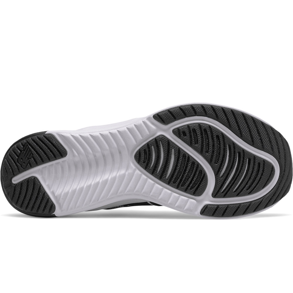 New Balance zapatillas fitness mujer New Balance Nergize Sport LUX vista trasera New Balance zapatillas fitness mujer New Balance Nergize Sport LUX vista trasera
