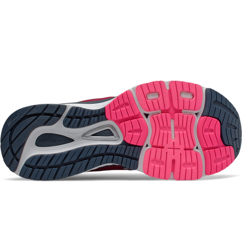 New Balance zapatilla running mujer New Balance Solvi v3 vista trasera New Balance zapatilla running mujer New Balance Solvi v3 vista trasera