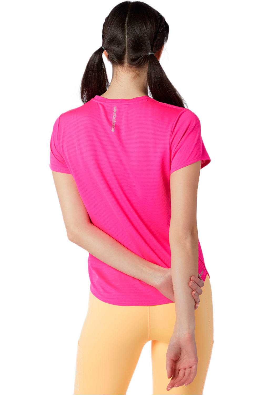 New Balance camiseta entrenamiento manga corta mujer New Balance Printed Accelerate Short Sleeve vista trasera New Balance camiseta entrenamiento manga corta mujer New Balance Printed Accelerate Short Sleeve vista trasera