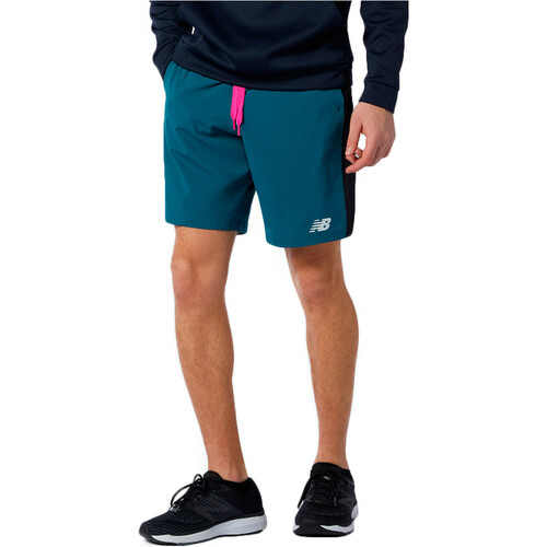 NEW BALANCE 9 INCH TENACITY WOVEN LOGO SHORT verde