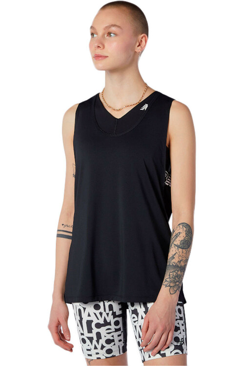 NEW BALANCE RELENTLESS SWEAT TANK negro