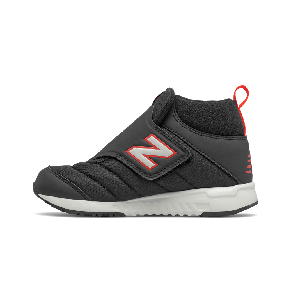 New Balance zapatilla moda niño New Balance Cozy Boot lateral interior New Balance zapatilla moda niño New Balance Cozy Boot lateral interior