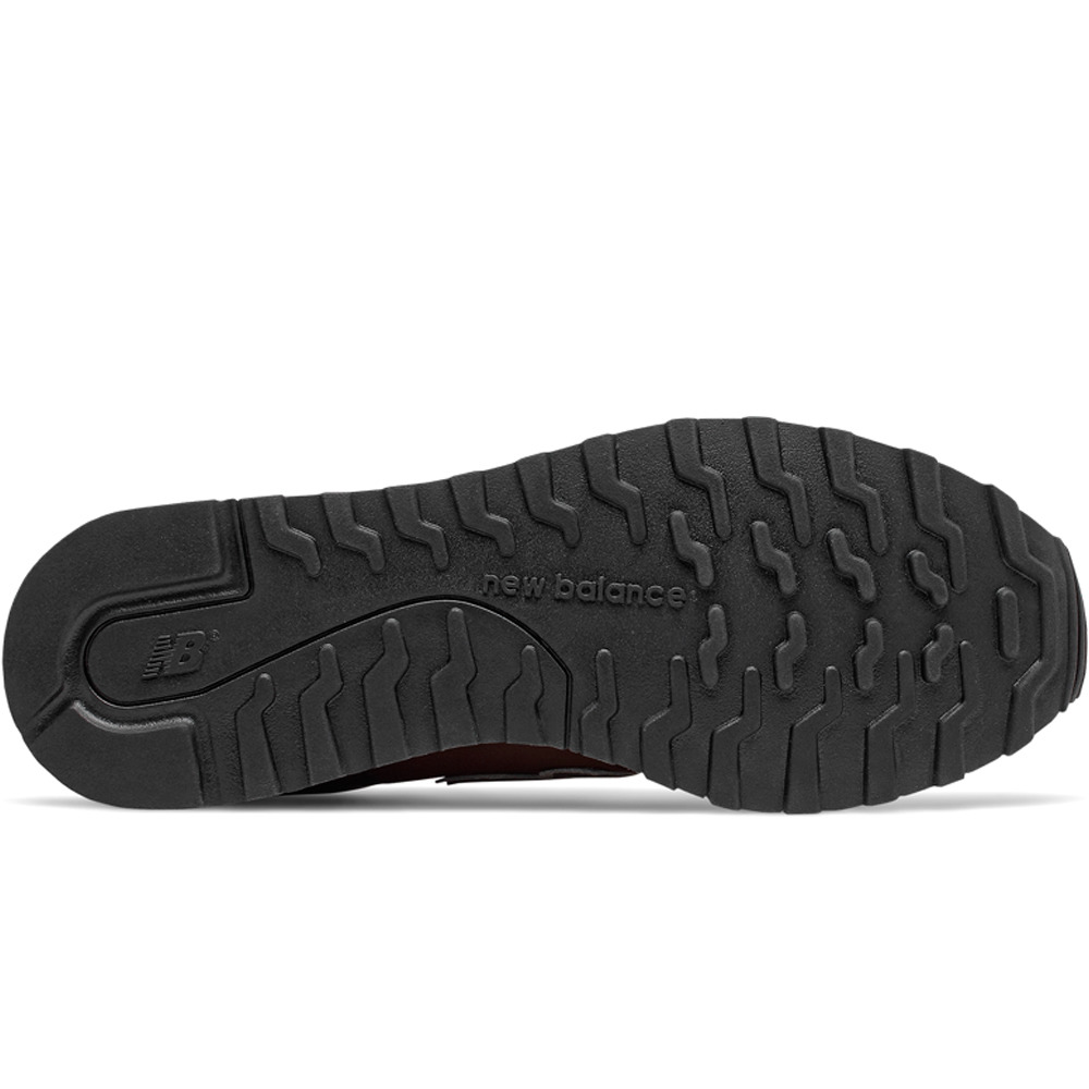 New Balance zapatilla moda hombre New Balance Classic 500v1 vista trasera New Balance zapatilla moda hombre New Balance Classic 500v1 vista trasera