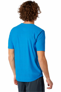 New Balance camiseta manga corta hombre New Balance Q Speed Jacquard Short Sleeve vista trasera New Balance camiseta manga corta hombre New Balance Q Speed Jacquard Short Sleeve vista trasera