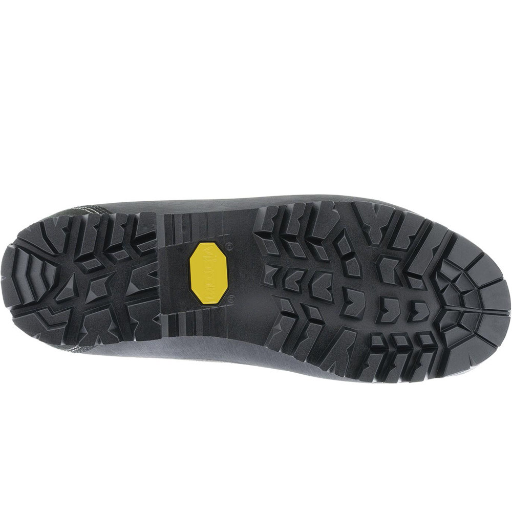 Bestard bota montaña cuero hombre NOVA vista trasera Bestard bota montaña cuero hombre NOVA vista trasera