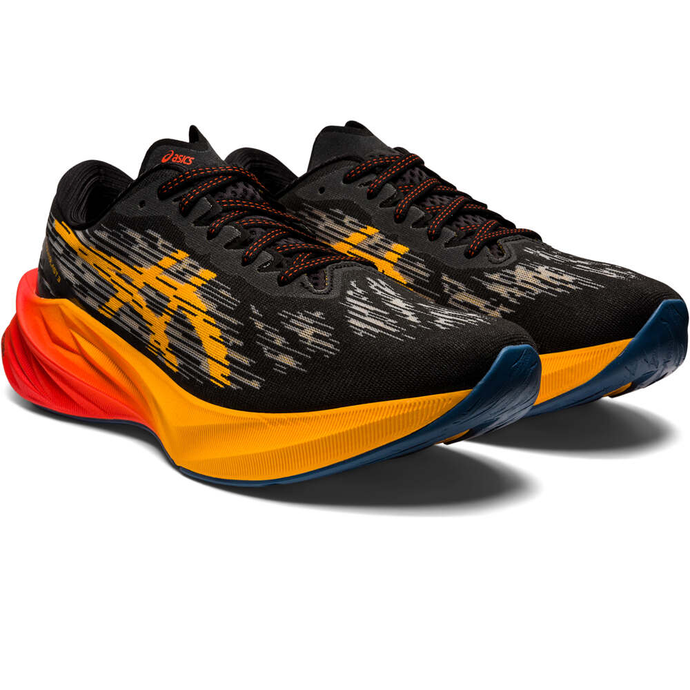 Asics zapatilla running hombre Asics NOVABLAST 3 lateral interior Asics zapatilla running hombre Asics NOVABLAST 3 lateral interior