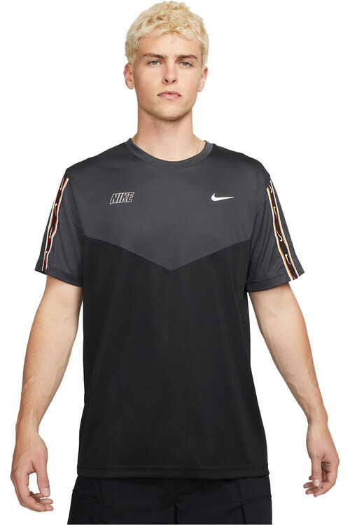 NIKE M NSW REPEAT SW PK TEE negro