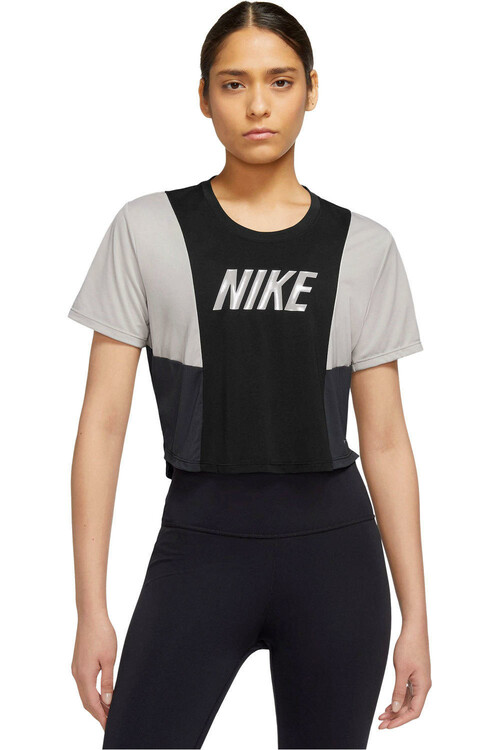 NIKE W NK ONE DF SS STD CRP TOP CB negro
