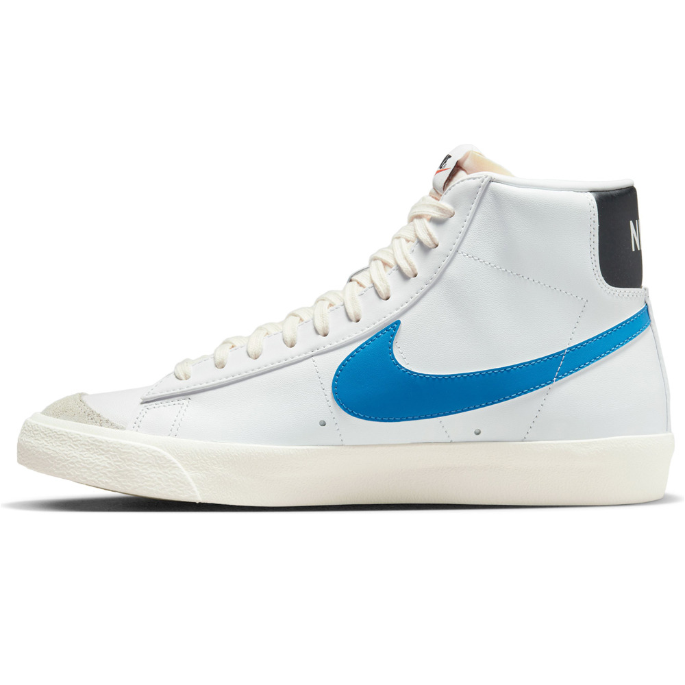 Nike zapatilla moda hombre Nike BLAZER MID '77 VNTG lateral interior Nike zapatilla moda hombre Nike BLAZER MID '77 VNTG lateral interior