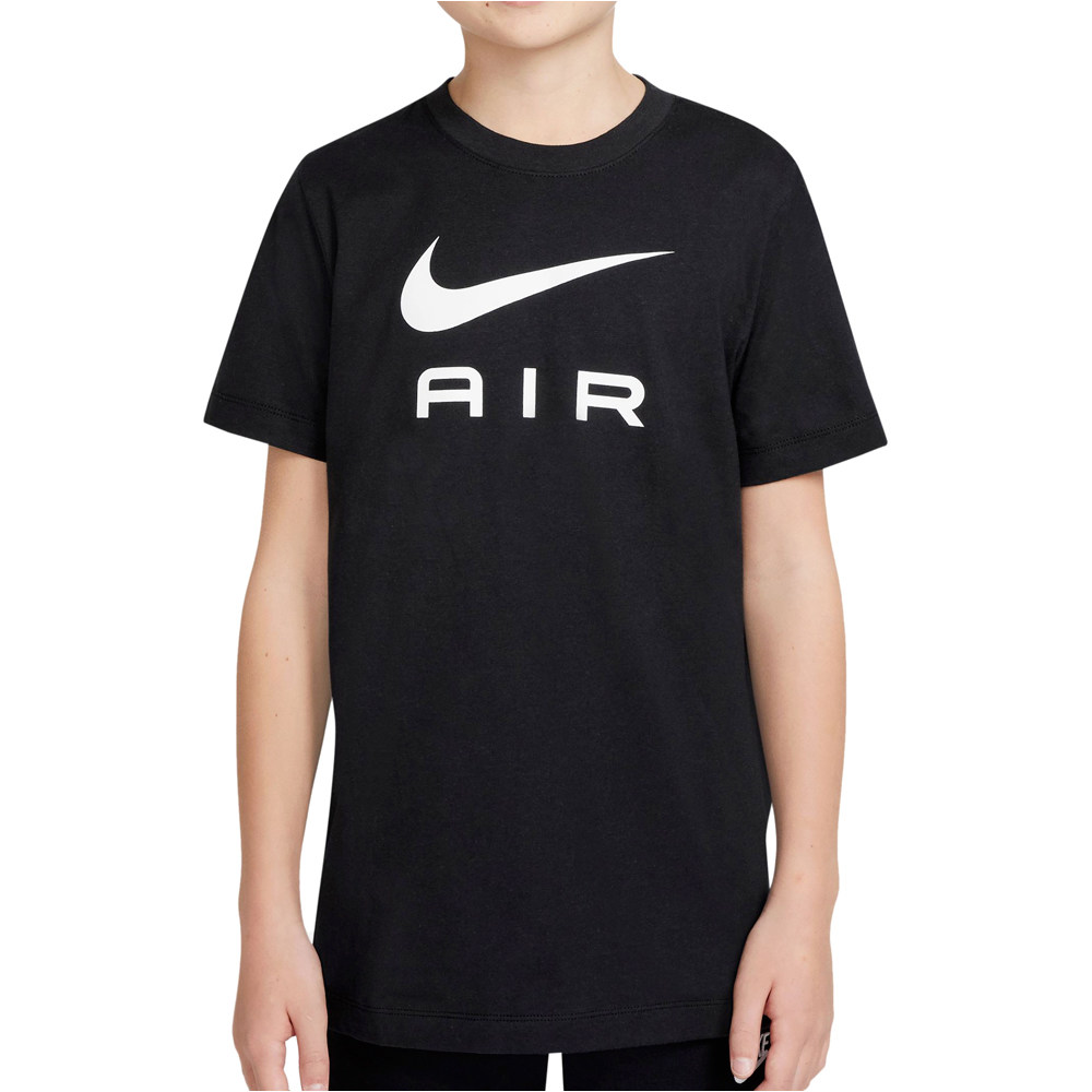 Nike camiseta manga corta niño Nike B NSW TEE NIKE AIR FA22 vista detalle Nike camiseta manga corta niño Nike B NSW TEE NIKE AIR FA22 vista detalle