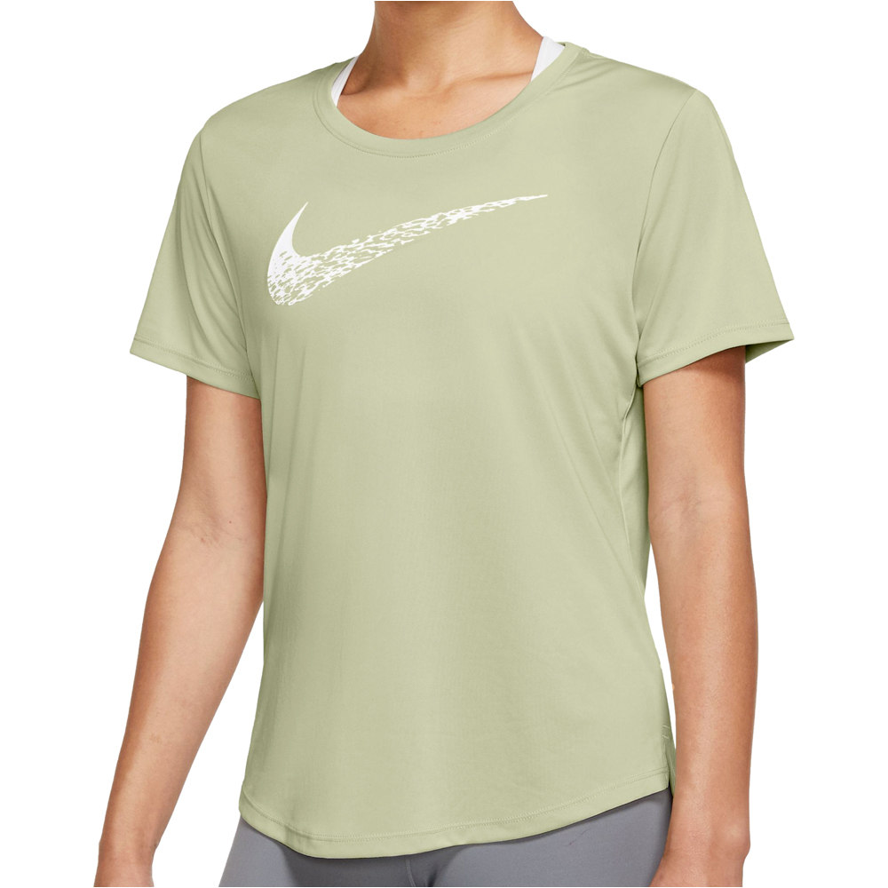 Nike camiseta entrenamiento manga corta mujer SWOOSH RUN SS TOP vista detalle Nike camiseta entrenamiento manga corta mujer SWOOSH RUN SS TOP vista detalle