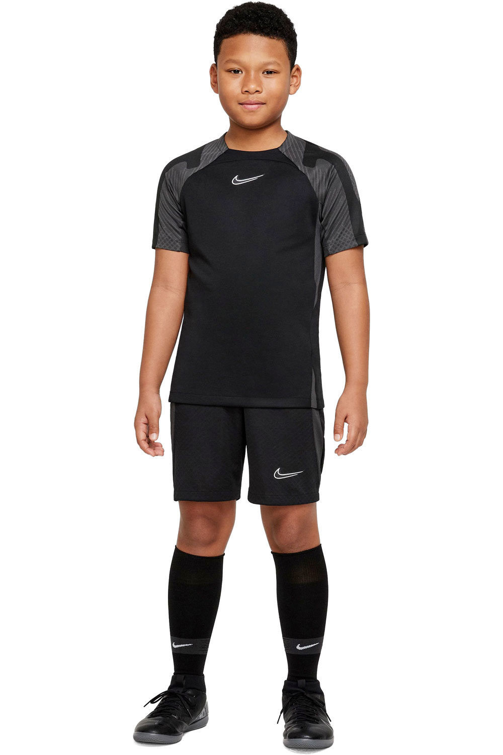 Nike camisetas entrenamiento futbol manga corta niño Nike Y NK DF STRK SS TOP K NE vista detalle Nike camisetas entrenamiento futbol manga corta niño Nike Y NK DF STRK SS TOP K NE vista detalle