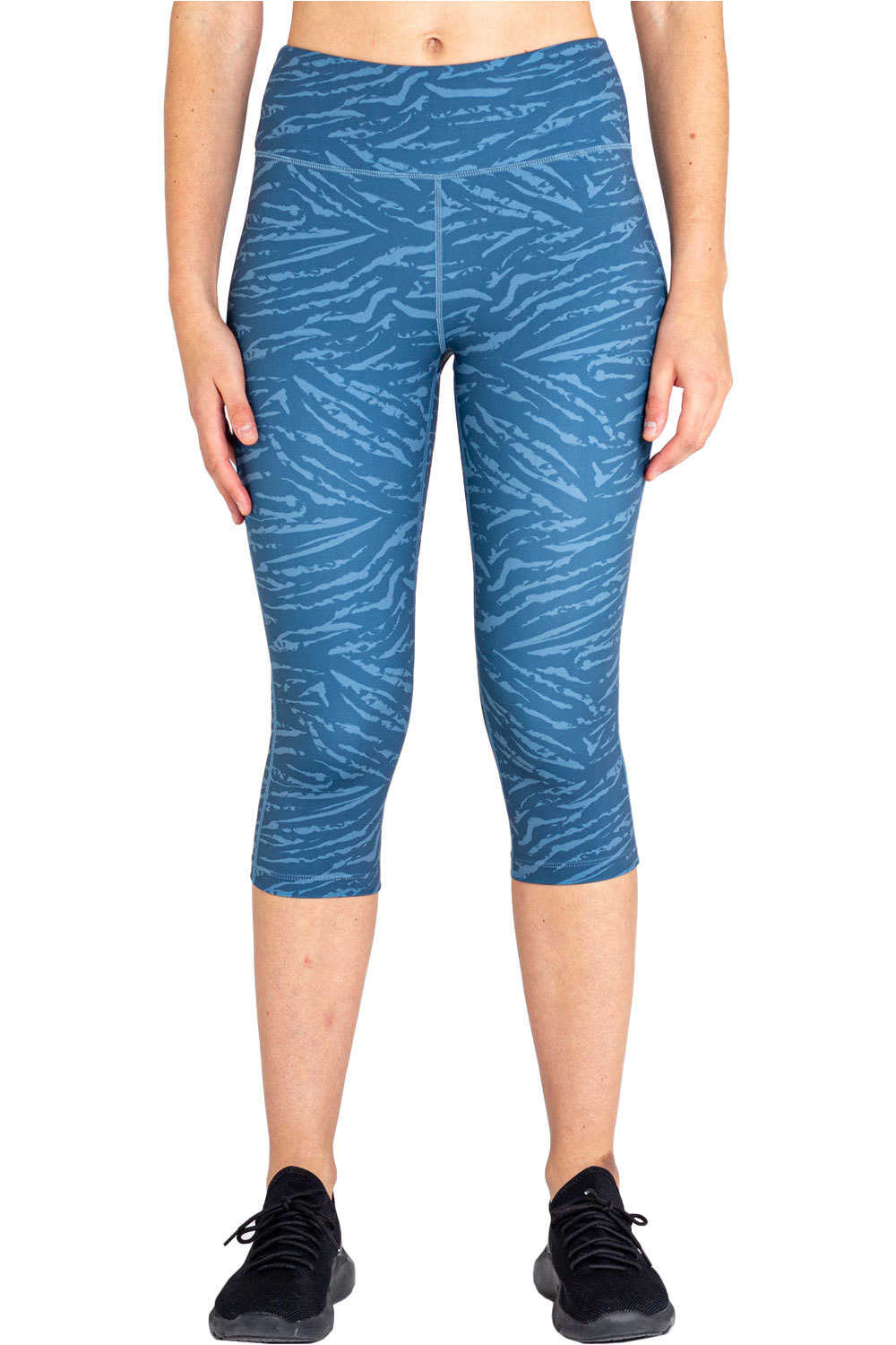 Dare2b mallas trail running cortas mujer Dare2b Influential 3/4 vista frontal Dare2b mallas trail running cortas mujer Dare2b Influential 3/4 vista frontal
