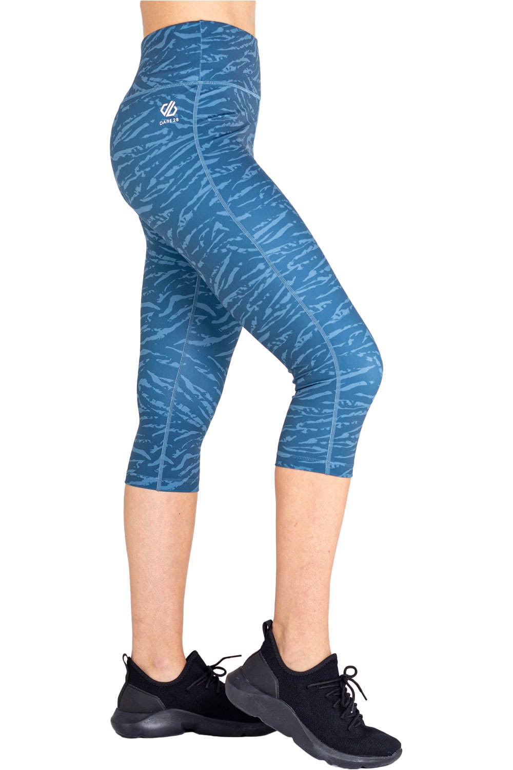 Dare2b mallas trail running cortas mujer Dare2b Influential 3/4 vista trasera Dare2b mallas trail running cortas mujer Dare2b Influential 3/4 vista trasera