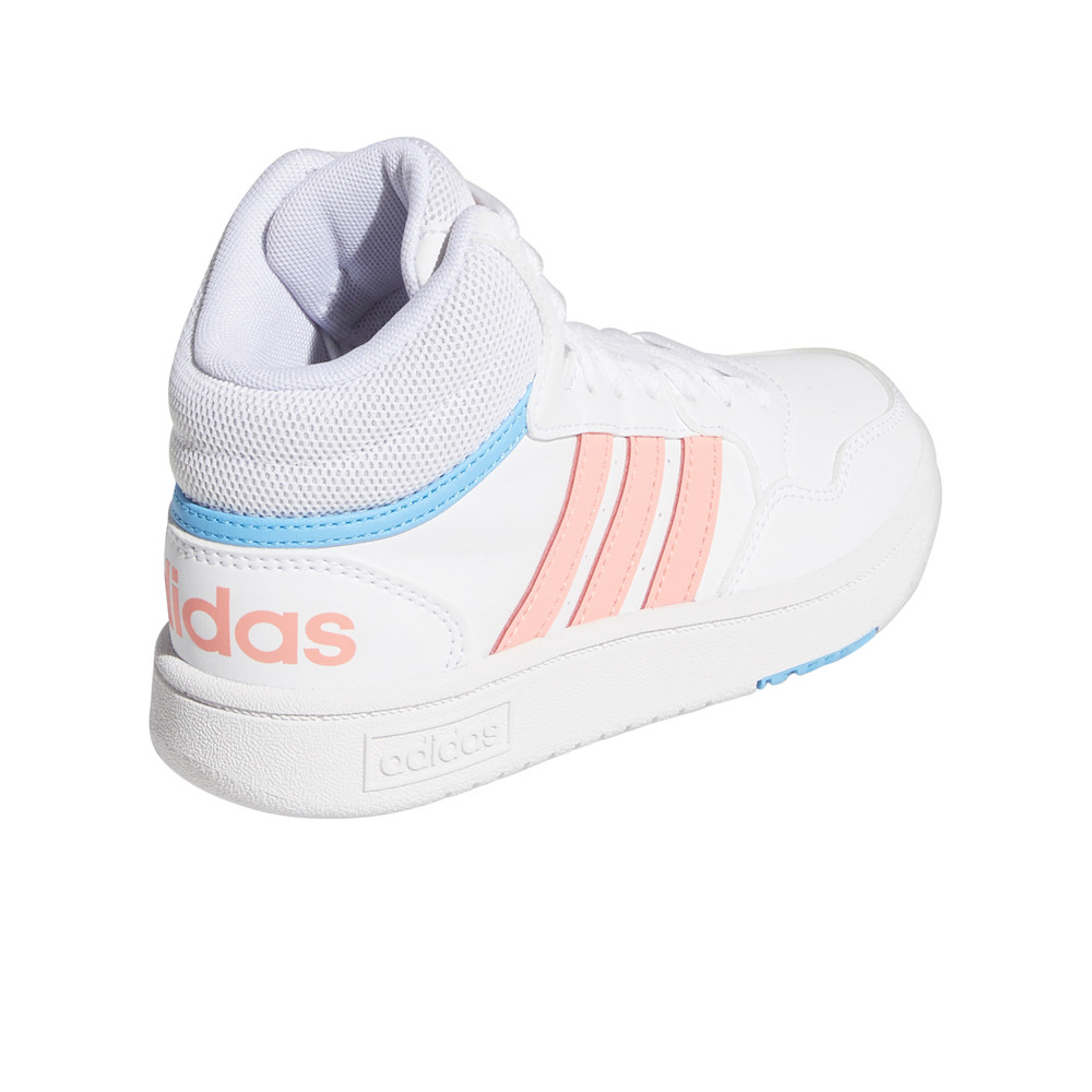 adidas zapatilla baloncesto niños Adidas HOOPS MID 3.0 K vista trasera adidas zapatilla baloncesto niños Adidas HOOPS MID 3.0 K vista trasera
