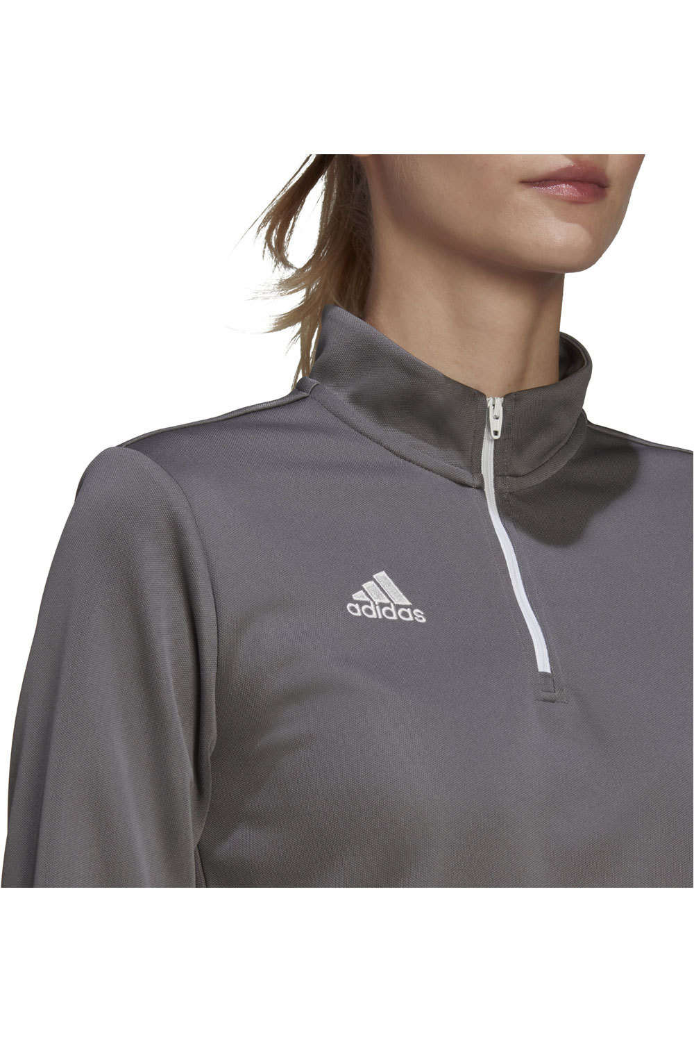 adidas camisetas fútbol manga larga Adidas ENT22 TR TOP W vista detalle adidas camisetas fútbol manga larga Adidas ENT22 TR TOP W vista detalle